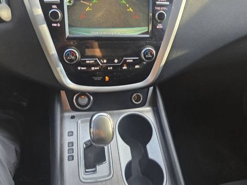 Used 2015 Nissan Murano SV AWD/4WD image 29