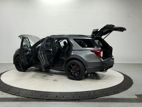 Used 2020 Ford Explorer ST w/ ST Street Pack AWD/4WD image 14