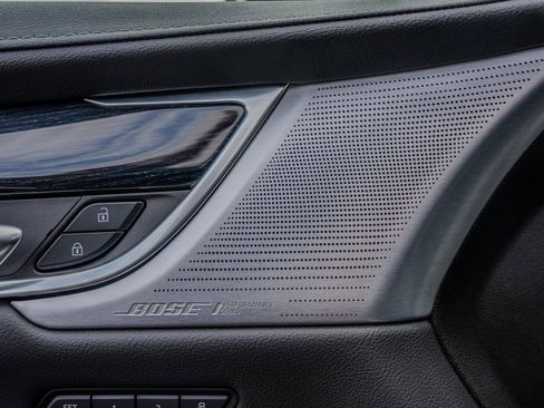 Used 2024 Cadillac XT5 Premium Luxury image 16