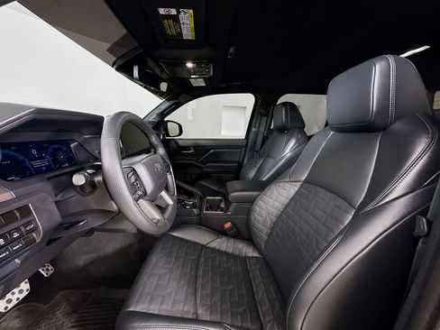 Certified 2025 Toyota Tacoma TRD Sport w/ TRD Sport Premium Package image 24