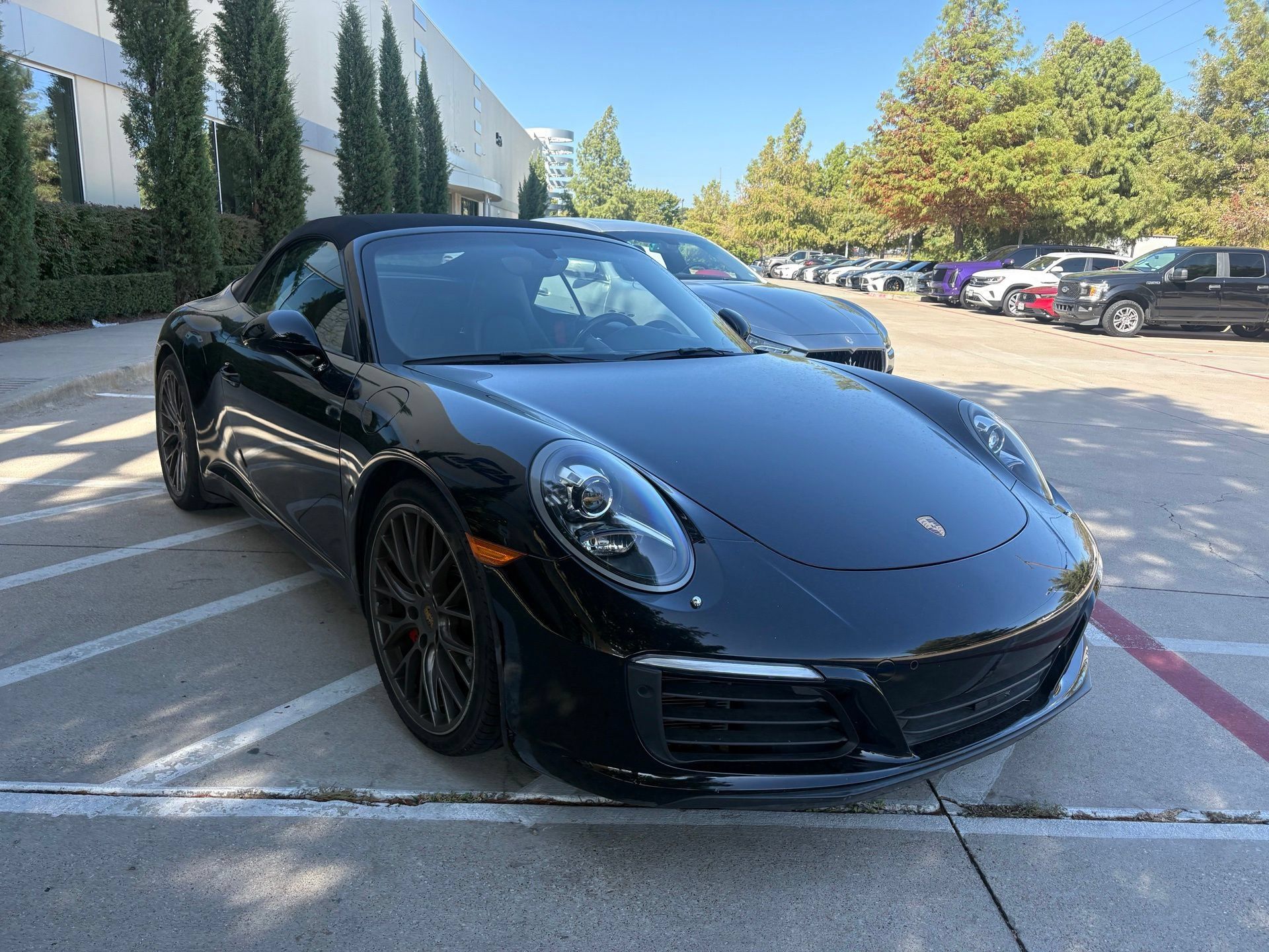 Used 2017 Porsche 911 Carrera S RWD image 3