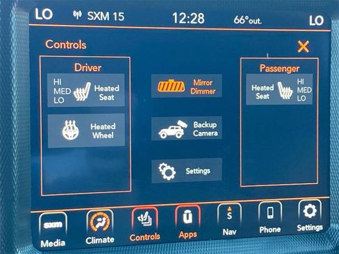 Used 2022 Jeep Wrangler Unlimited Sahara image 32