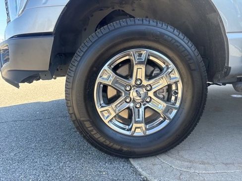 Used 2022 Ford F150 XLT w/ Equipment Group 302A High image 7