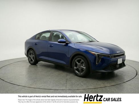 Used 2025 Kia K4 FWD image 1