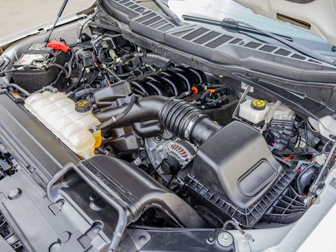 Used 2022 Ford F150 XLT w/ Equipment Group 302A High image 39