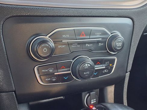 Used 2023 Dodge Charger GT image 11