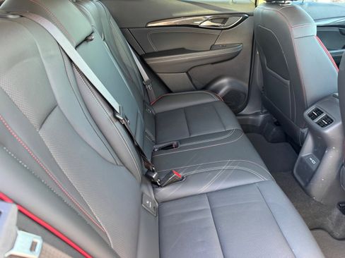 Used 2022 Buick Envision Essence w/ Technology Package II image 13