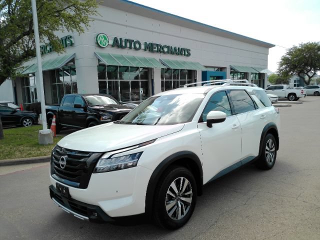 Used 2022 Nissan Pathfinder SL w/ SL Black Package FWD image 1