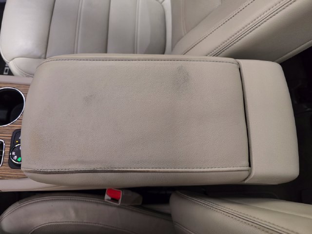 Used 2017 GMC Acadia Denali w/ Technology Package AWD/4WD image 29