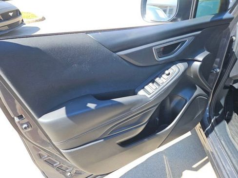 Used 2021 Subaru Forester Base image 13