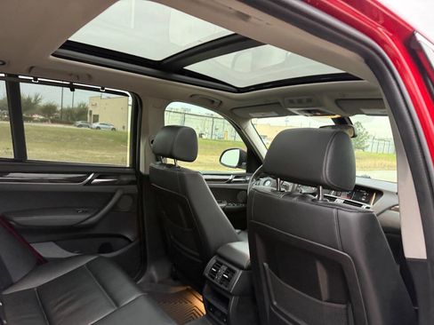 Used 2015 BMW X3 xDrive28d image 33