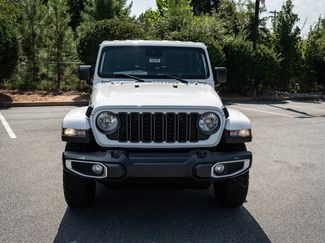 New 2025 Jeep Gladiator Sport video 2