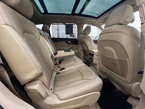 Used 2017 Audi Q7 3.0T Prestige image 27
