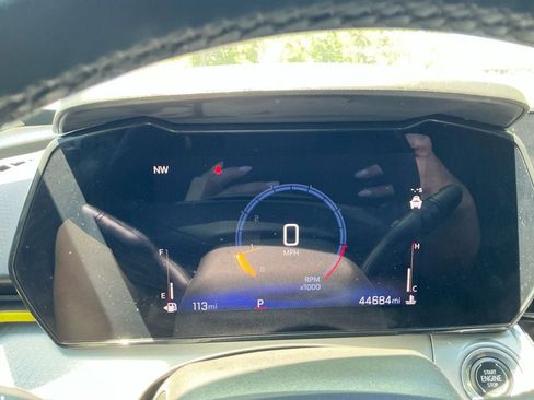 Used 2024 Chevrolet Trax LT w/ Driver Confidence Package FWD image 16