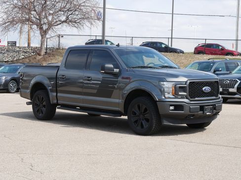 Used 2019 Ford F150 XLT w/ Equipment Group 302A Luxury AWD/4WD image 4