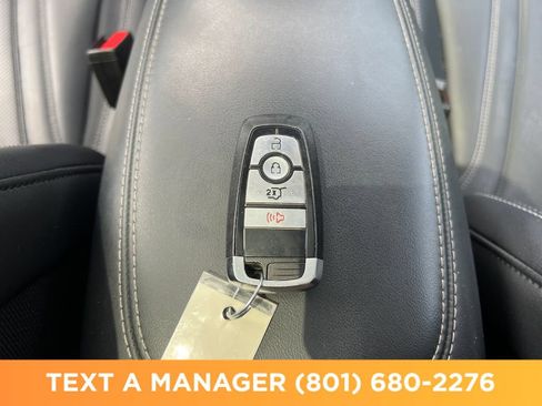 Used 2021 Ford Mustang Mach-E Premium AWD/4WD image 28