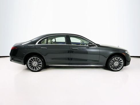 New 2026 Mercedes-Benz S 580 4MATIC Sedan image 9
