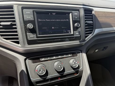 Used 2023 Volkswagen Atlas SE FWD image 19