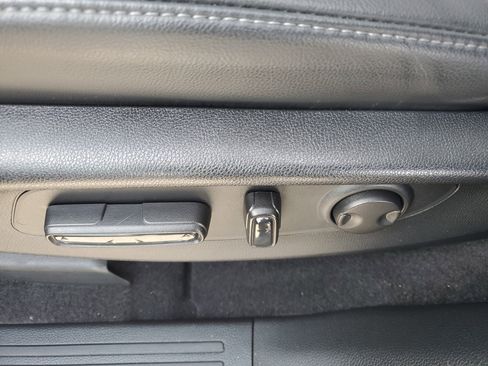 Used 2023 Honda CR-V EX-L image 20