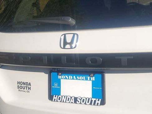New 2025 Honda Pilot EX-L image 7