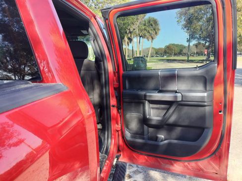 Used 2018 Ford F150 XLT w/ Equipment Group 302A Luxury AWD/4WD image 22