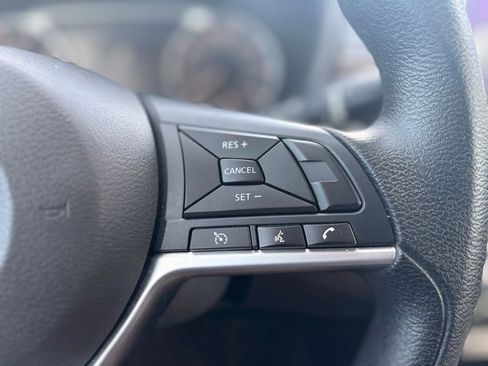 Used 2024 Nissan Altima 2.5 SV FWD image 16