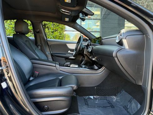 Used 2020 Mercedes-Benz A 220 w/ Premium Package image 33