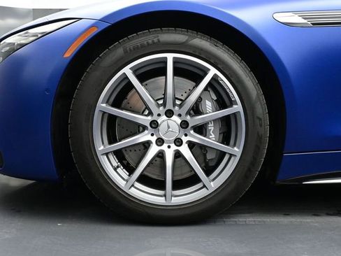 Used 2023 Mercedes-Benz SL 43 AMG SL 43 AMG w/ Driver Assistance Package image 10