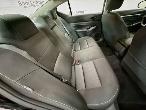 Used 2023 Nissan Altima 2.5 SV FWD image 24