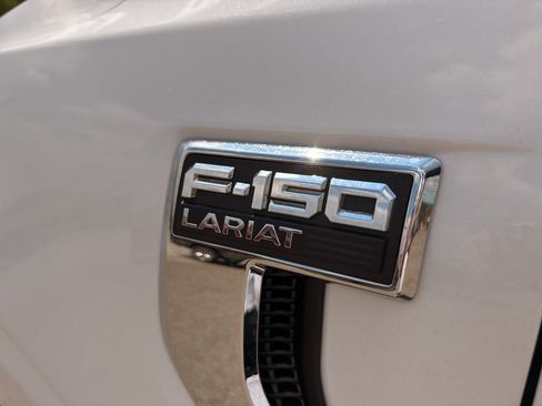 Used 2022 Ford F150 Lariat w/ Equipment Group 502A High AWD/4WD image 10