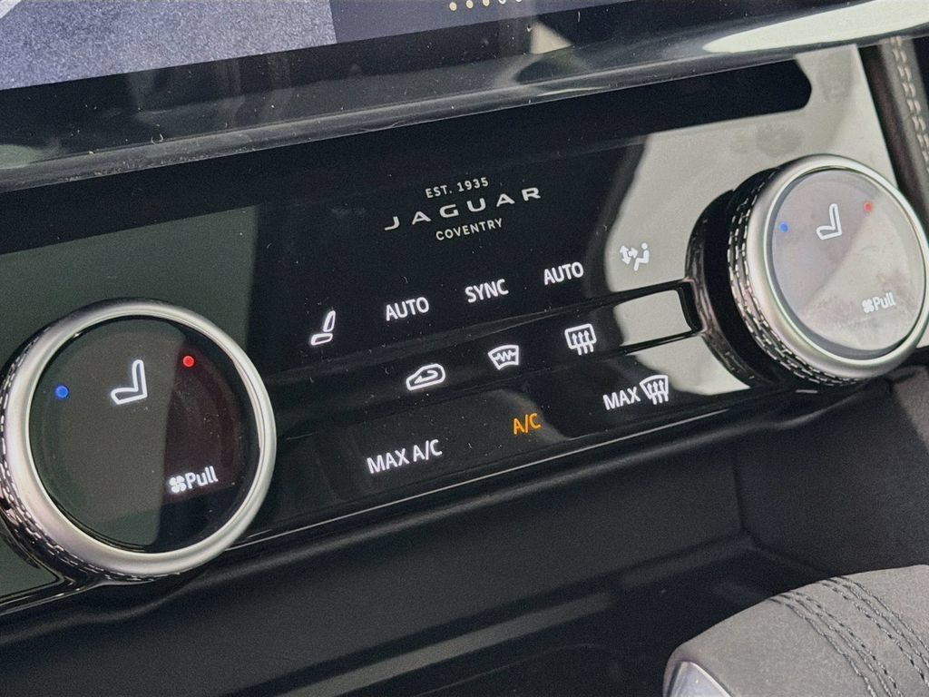 New 2026 Jaguar F-PACE R-Dynamic S AWD/4WD image 21