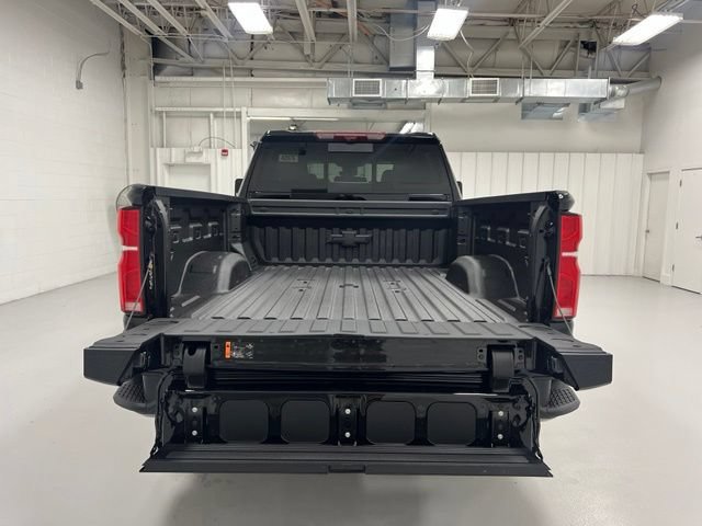 New 2026 Chevrolet Silverado 2500 High Country w/ High Country Premium Package AWD/4WD image 18