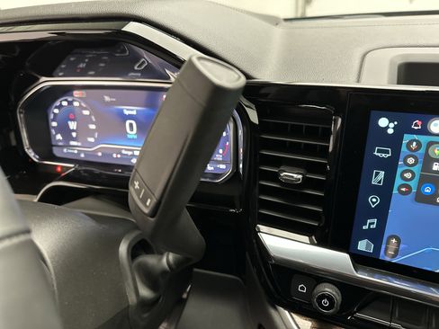 Used 2025 Chevrolet Silverado 2500 LT w/ Trail Boss Package image 42