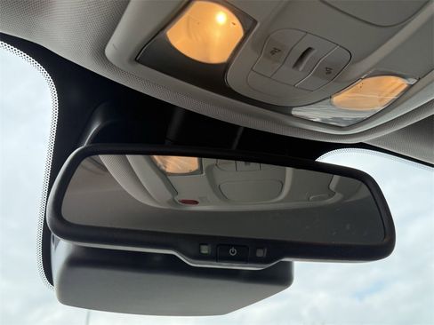 Used 2020 Jeep Renegade Altitude image 21