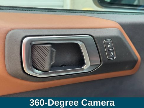 Used 2023 Ford Bronco Outer Banks AWD/4WD image 18