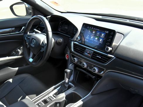 Used 2021 Honda Accord Sport image 43