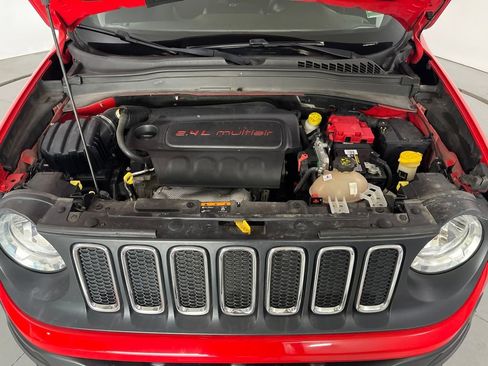 Used 2018 Jeep Renegade Sport w/ Power & Air Group AWD/4WD image 9
