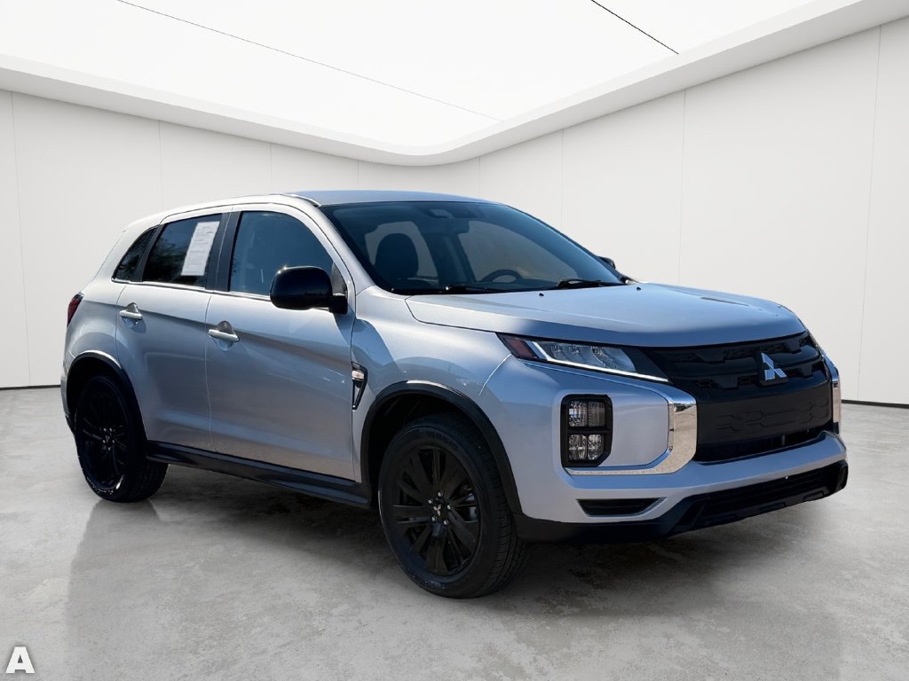 Used 2025 Mitsubishi Outlander Sport ES AWD/4WD image 8