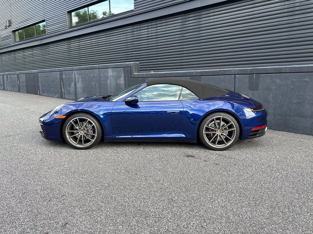 Certified 2024 Porsche 911 Carrera RWD image 2