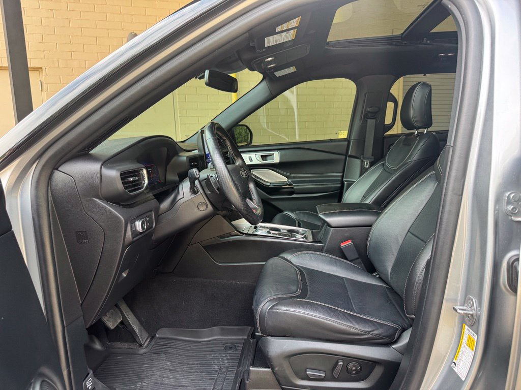 Used 2021 Ford Explorer ST w/ Equipment Group 401A AWD/4WD image 10