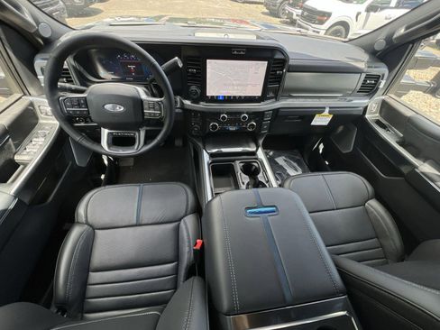 New 2025 Ford F350 Platinum image 23