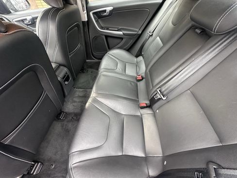 Used 2018 Volvo S60 T5 Dynamic w/ Protection Package image 13