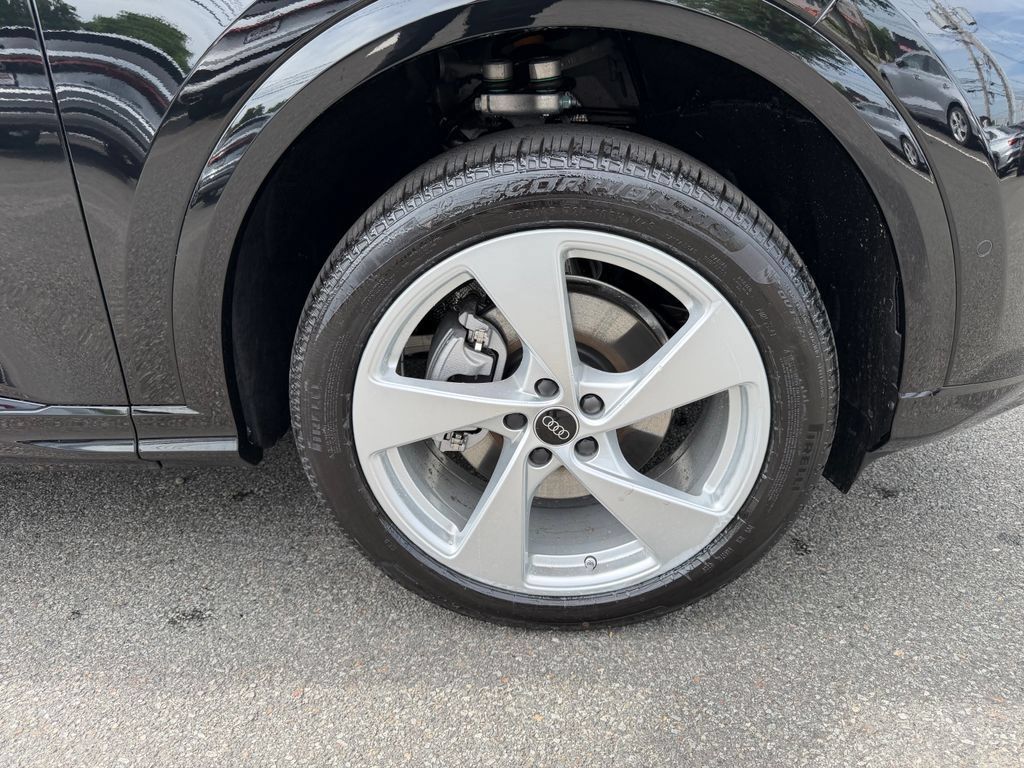 New 2026 Audi Q5 Premium Plus AWD/4WD image 12