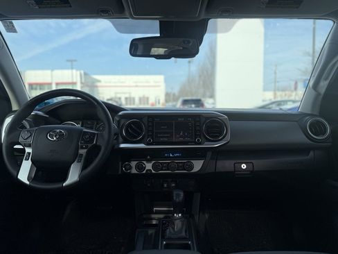 Certified 2023 Toyota Tacoma SR5 image 20