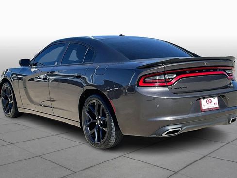 Used 2020 Dodge Charger SXT w/ Blacktop Package image 13