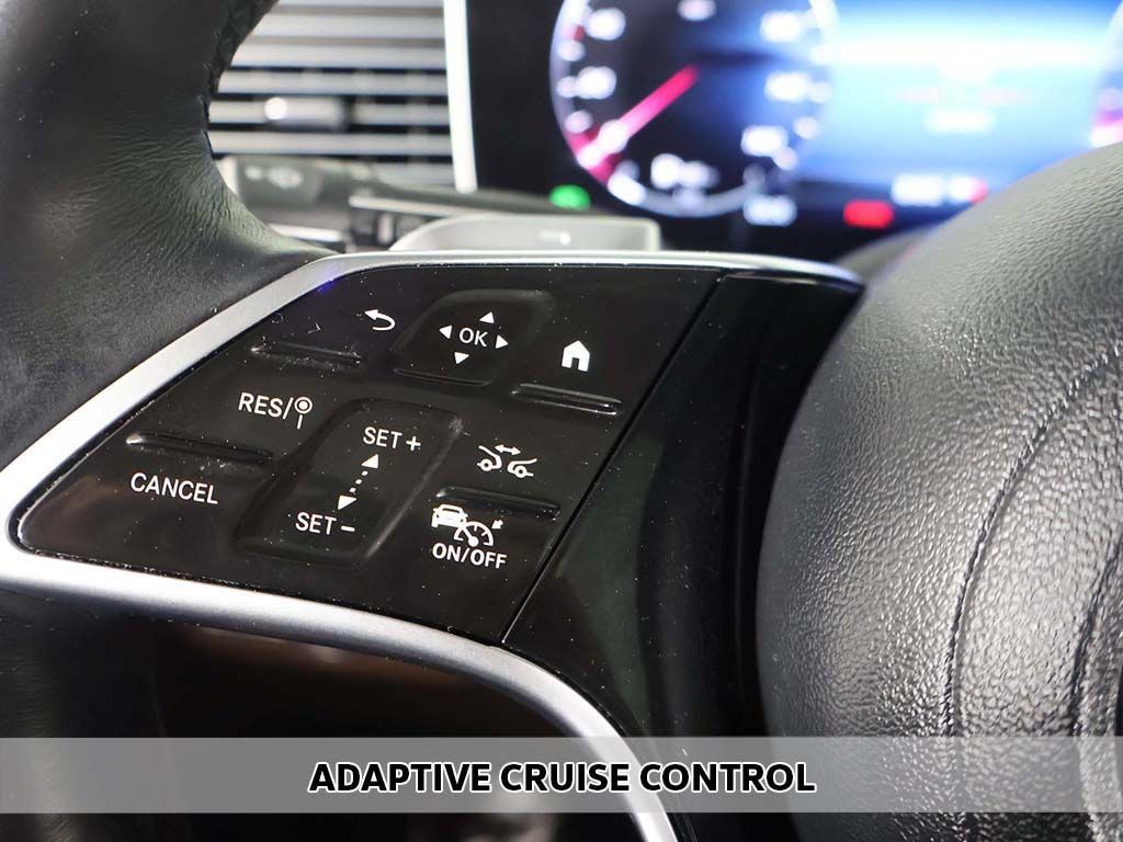 Used 2024 Mercedes-Benz GLE 450 4MATIC w/ AMG Line Exterior image 6