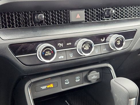 New 2026 Honda CR-V LX image 11