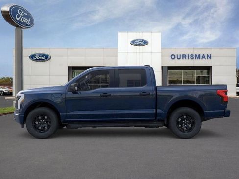 New 2025 Ford F150 Lightning XLT image 4