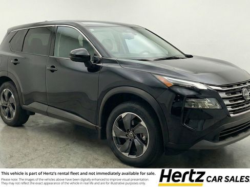 Used 2025 Nissan Rogue SV AWD/4WD image 1