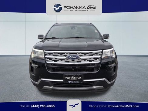 Used 2018 Ford Explorer Limited w/ Equipment Group 301A AWD/4WD image 2